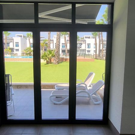 Oasis Beach أوريويلا المظهر الخارجي الصورة